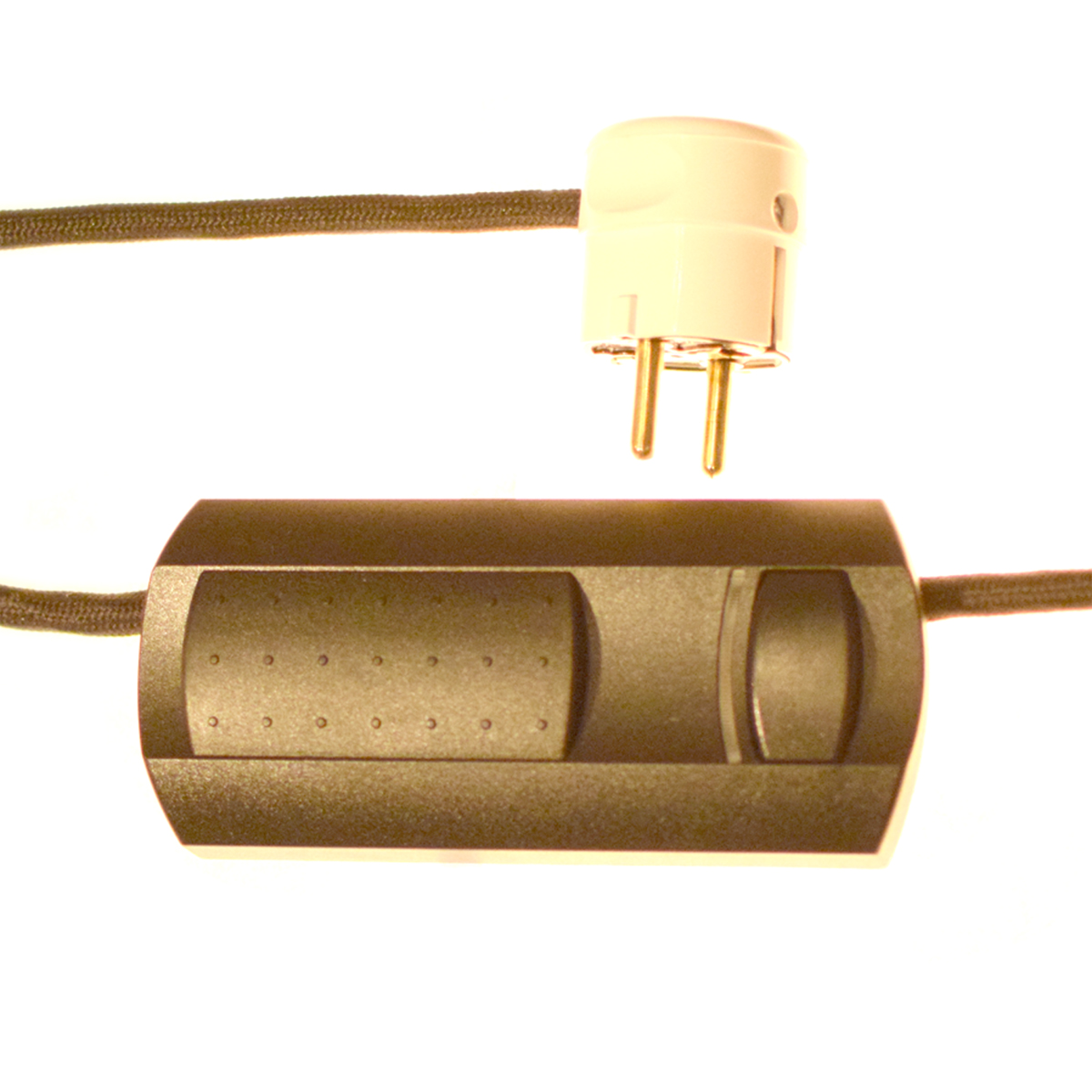 ManufakturdesignStehlampe, Unikat mit Charakter ELLRONT.DE